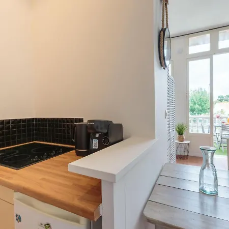 Thais By Interhome Apartament Royan