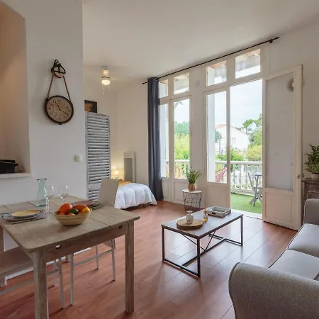 Thais By Interhome *