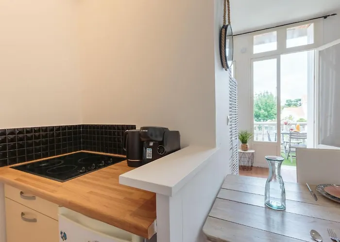 Thais By Interhome Apartamento Royan