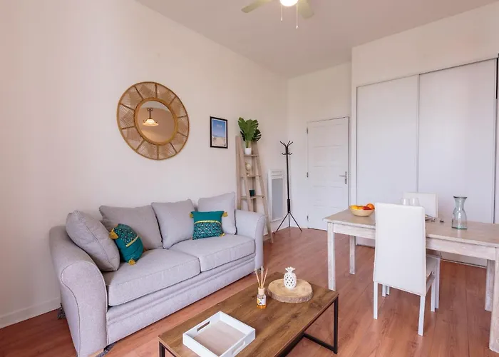 Thais By Interhome