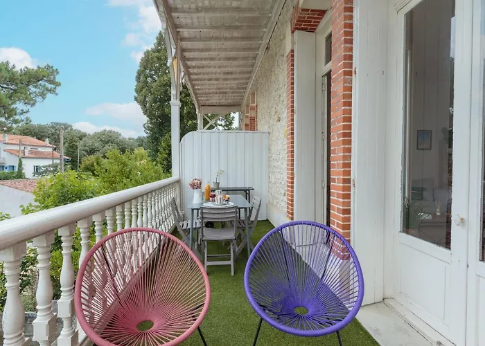 Thais By Interhome *